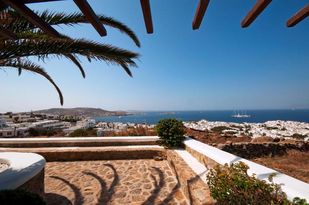 Germanos Studios Mykonos Town ภายนอก รูปภาพ